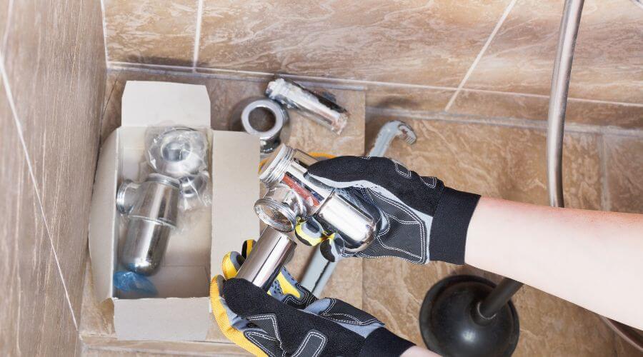 Professional gutter cleaning in Rochdale, MA